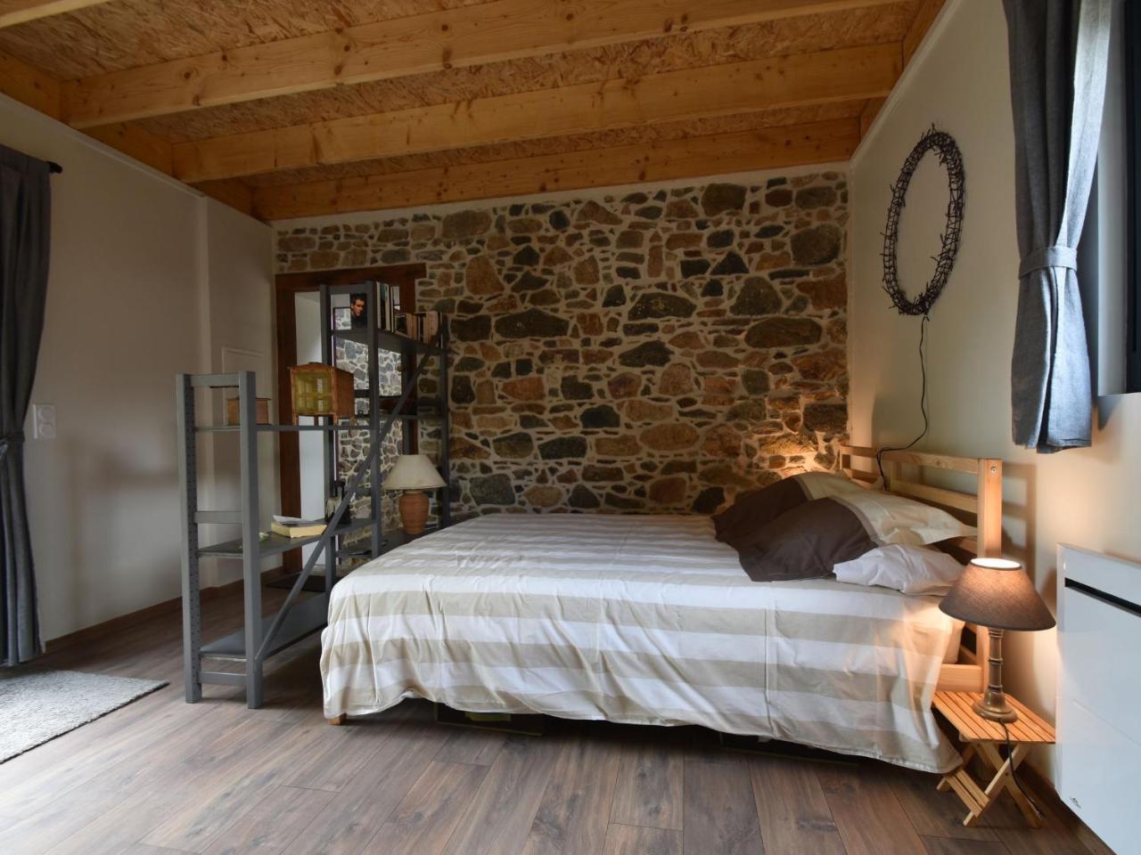 Breton Stone House In Saint Gilles Les Bois Villa Dış mekan fotoğraf